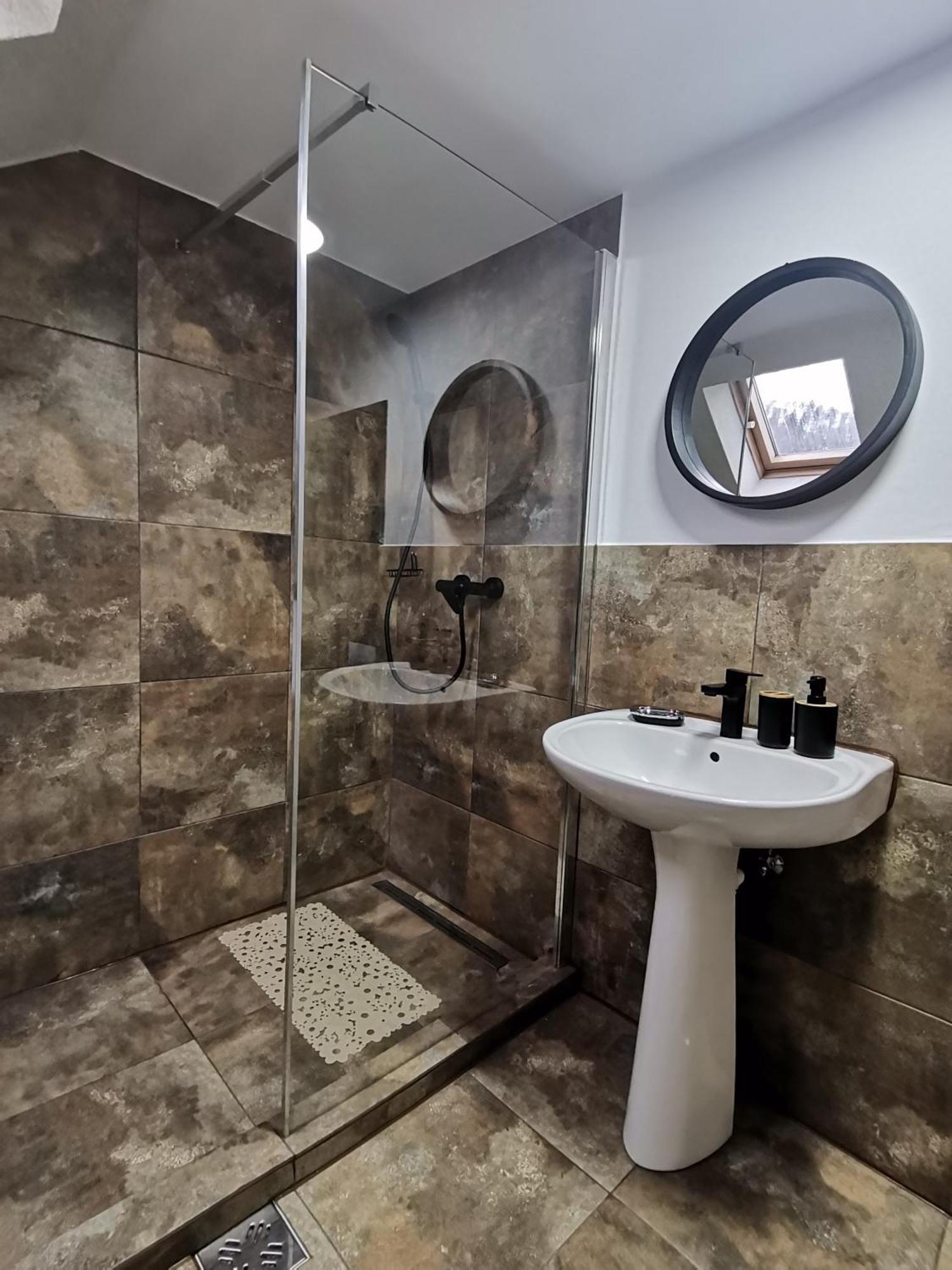 Shelby Accommodation -Adult Only- Sinaia Kültér fotó