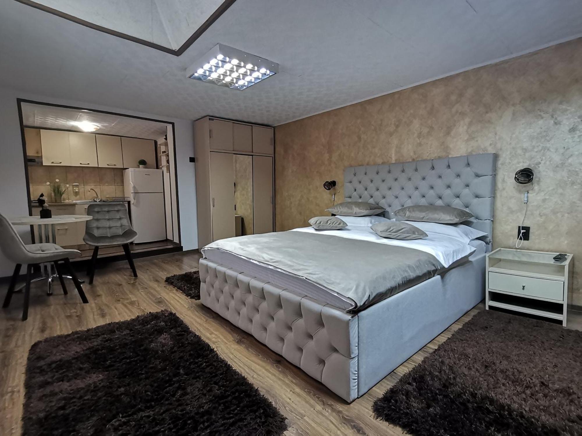 Shelby Accommodation -Adult Only- Sinaia Kültér fotó